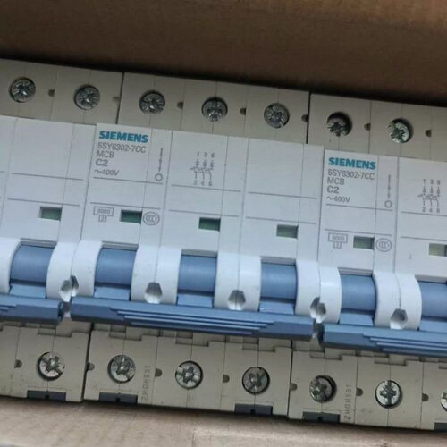 议价断路器 5SY6 3P