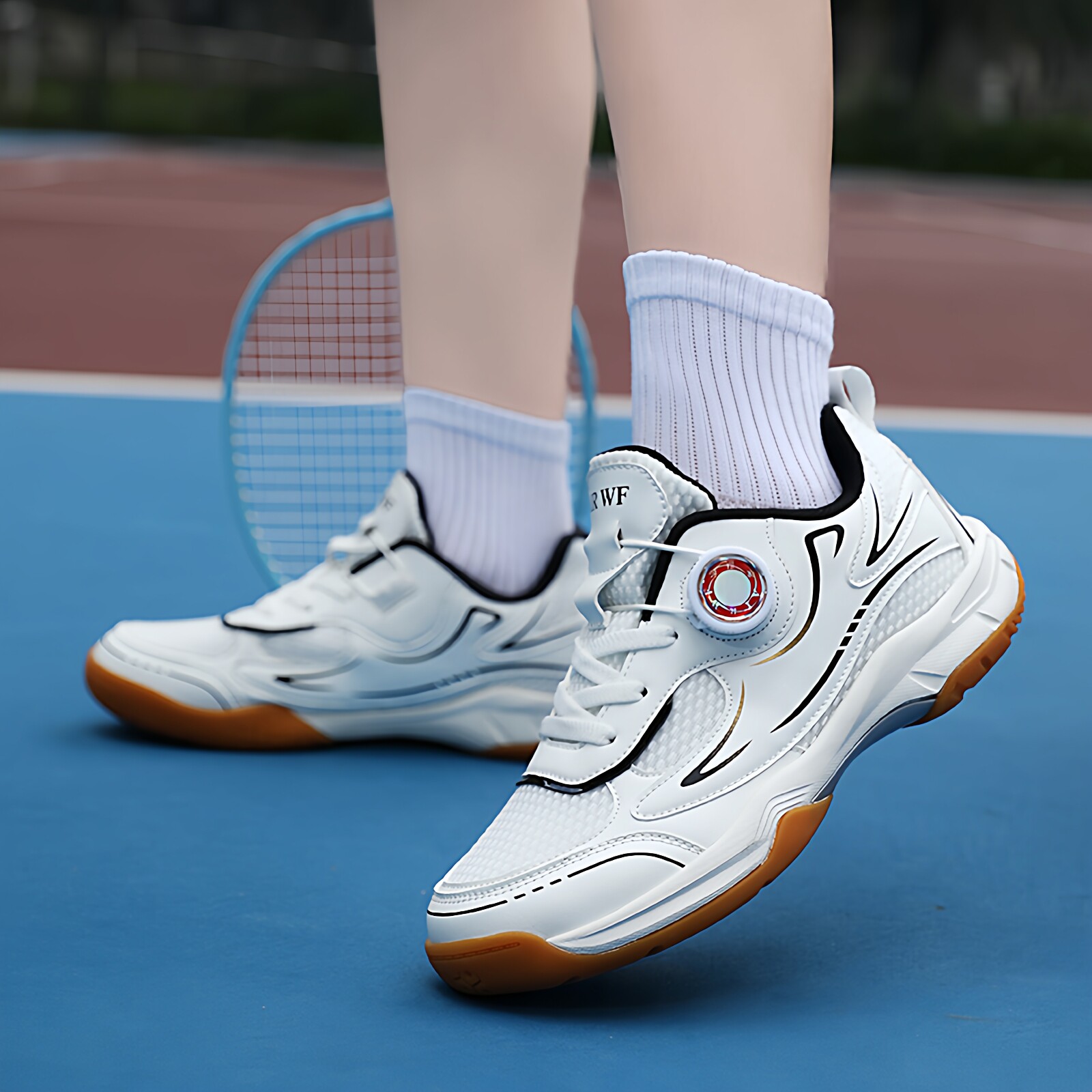 外贸儿童羽毛球鞋男女童旋转扣透气防滑运动鞋青少年训练乒乓球鞋