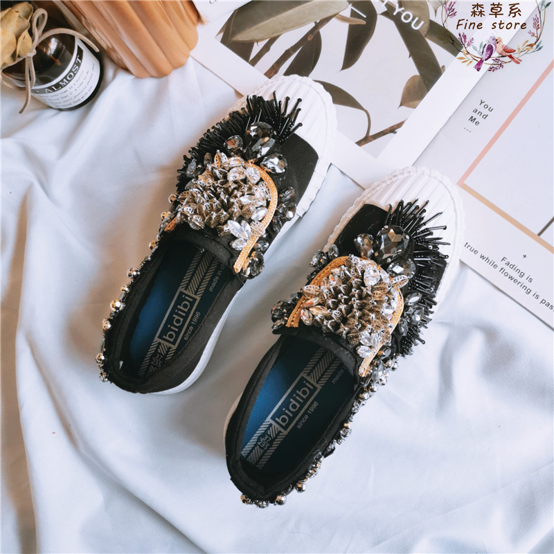 新款韩国流苏水钻低帮休闲帆布鞋