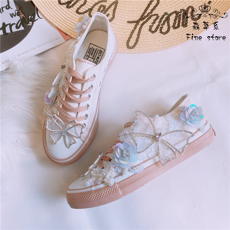 春夏新款蕾丝花朵甜美日系小白鞋