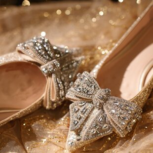 礼服新娘平底主婚鞋禾秀婚纱两穿平时可穿绝美伴娘鞋不累脚水晶鞋