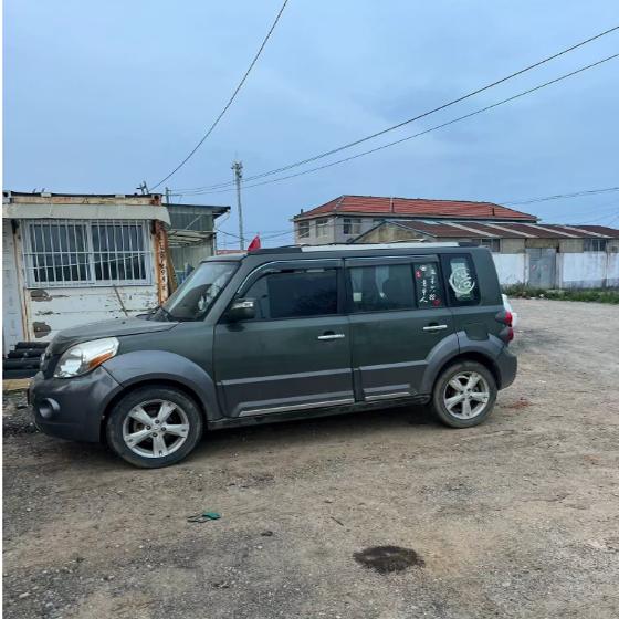 适用长城M2机盖大灯尾灯轮毂叶子板后尾门原装拆车件二手拆车件