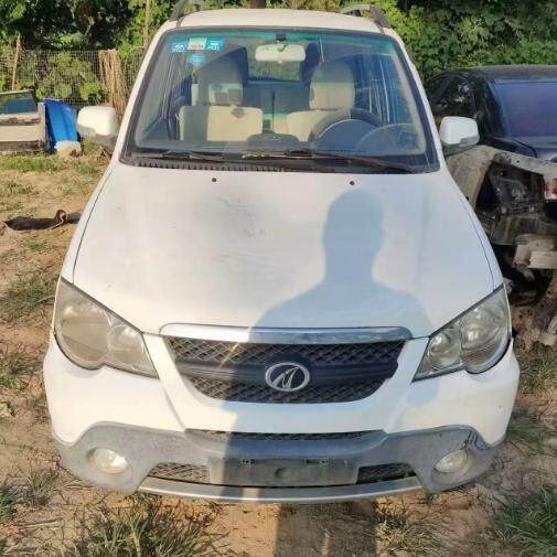 众泰5008机盖大灯尾灯轮毂叶子板后尾门原装拆车件二手拆车件