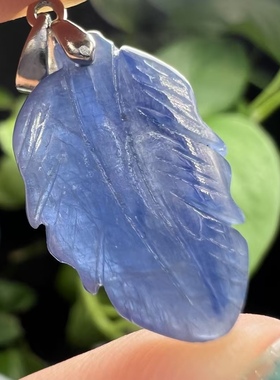 好记水晶蓝晶石叶子吊坠项链毛衣链锁骨链配饰送朋友生日礼物