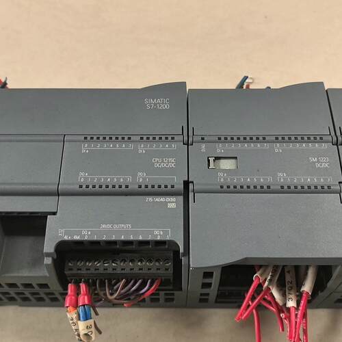 议价6ES 215-1AG40-0XB0 S7-1200 CPU1215C PLC控制模块维修