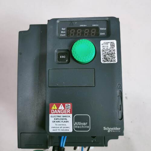 议价ATV320U15M2C 变频器 工业工控自动化配件 单相1.5KW维修