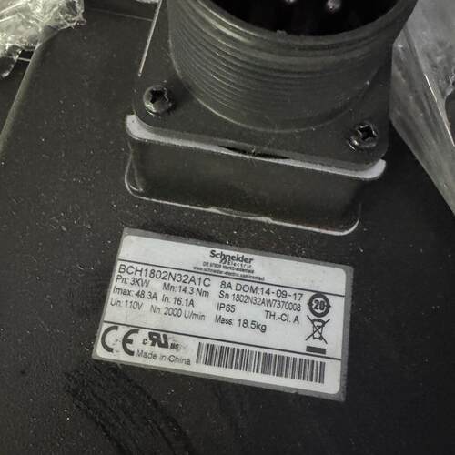 议价BCH1802N32A1C 伺服电机 3KW 110V IP65 工控自动化配件维修