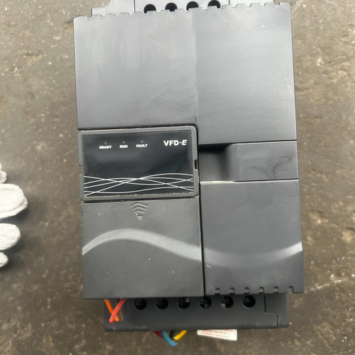 议价VFD-E055E43A 台达变频器 5.5kw 工业工控调速设备维修