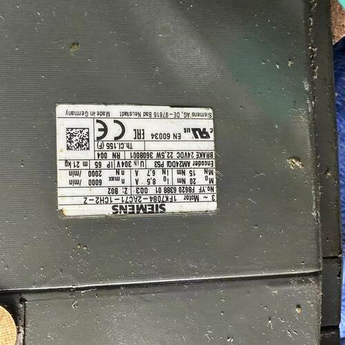 议价1FK7084-2AC71-1CH2-Z 三相伺服电机 工控自动化配件维修