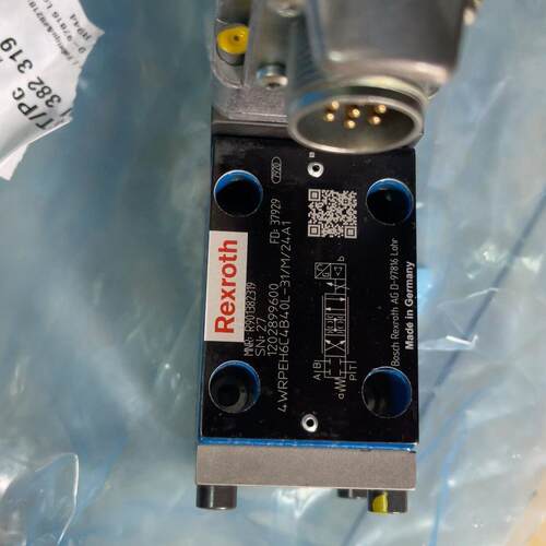 议价4WRPEH6C4B40L-31/M/24A1 液压比例阀 工控自动化配件维修