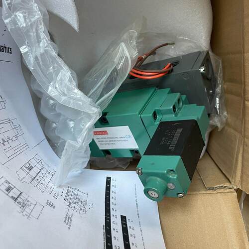 议价A8DEM4 取样电磁阀 工业自动化气动控制元件维修