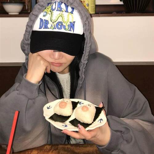 正品现货 OPEN YY宁艺卓同款街头风幸运青龙涂鸦鸭舌帽棒球帽遮阳