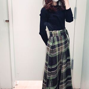 羊毛粗花呢格纹半身裙