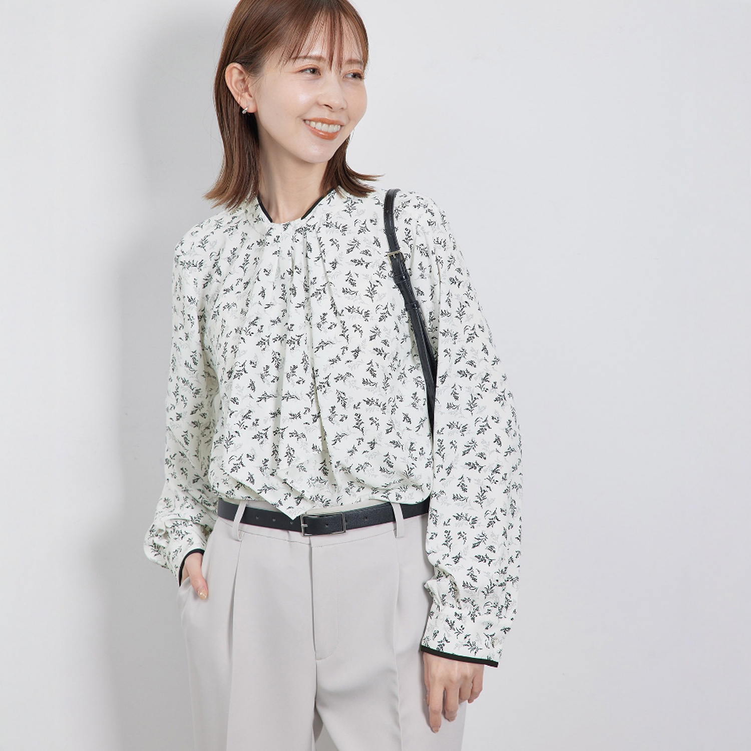 娴雅知性 R0pe 精英大女主感 拼色绲边 2WAY大领结通勤百搭衬衫