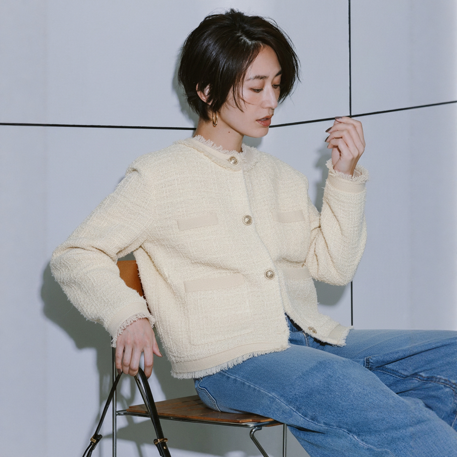 香C微廓型 WOOL粗花呢搭古色古香的文雅金色纽扣流苏针织开衫外套