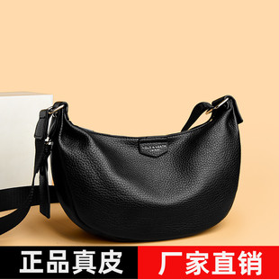 大气高级单肩斜挎包妈妈包中年女包大容量女士背包 包包女2025新款