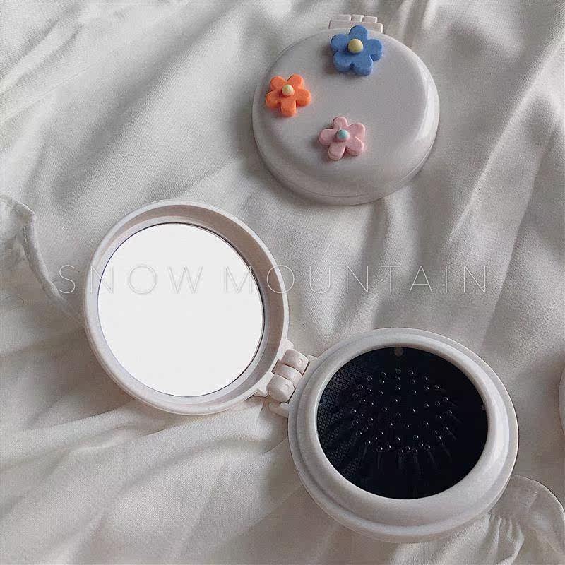 <Cute little things>One Lovely Flower mirror comb Dual use Portable mirror girl!in the Family/Personal Cleaning Tools , Personal care cleaning appliances , Comb/Portable with a mirror , Portable mirror  category - from Buy2taobao.com to provide professional Taobao agent buy service