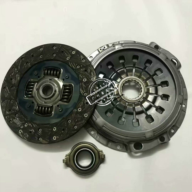 适配三菱帕杰罗V73V75 V77 离合器压板  离合器片 分离轴承三件套