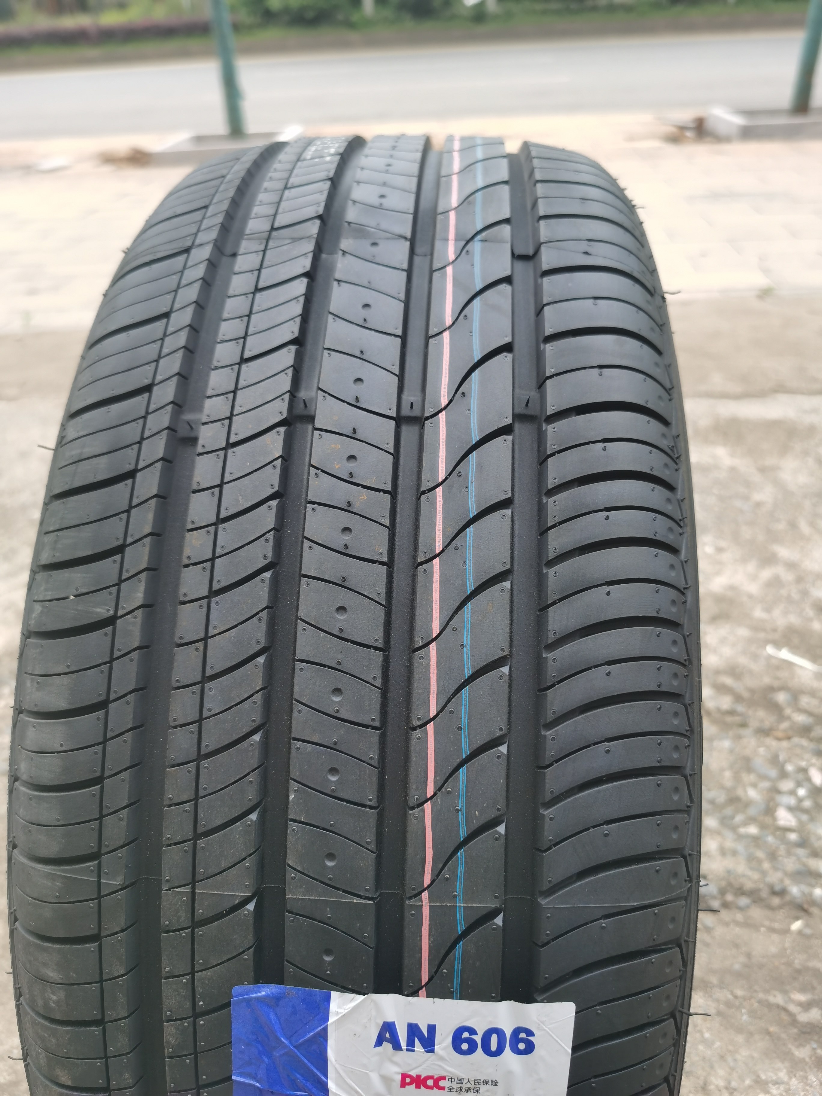 全新正品245/45ZR19米更换轮胎
