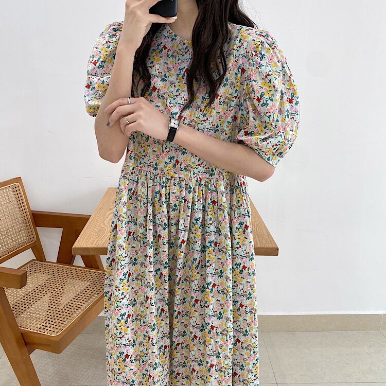 Real photo ghost horse girl floral screen round neck bubble sleeve cute dress