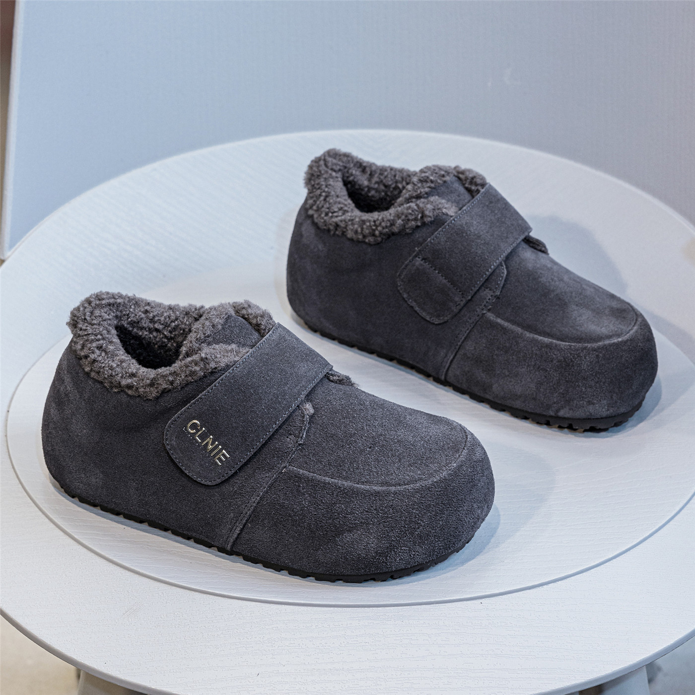 首谷正品欧货真皮加绒勃肯鞋女冬新款2025保暖魔术贴懒人毛毛棉鞋