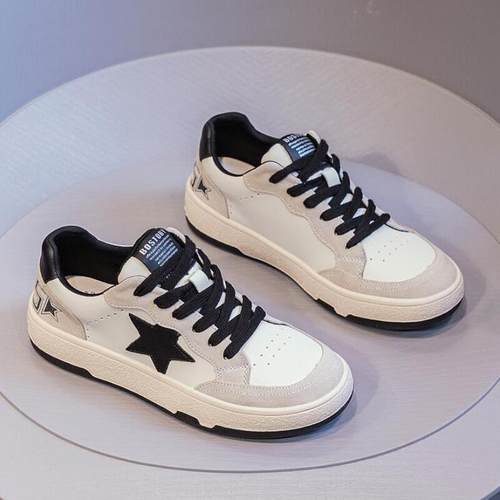 真皮百搭软底首谷板鞋运动休闲