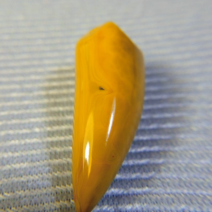 正宗鸡油黄 宣化战国红精品 天然战国红玛瑙饰品吊坠 实物图ZG007