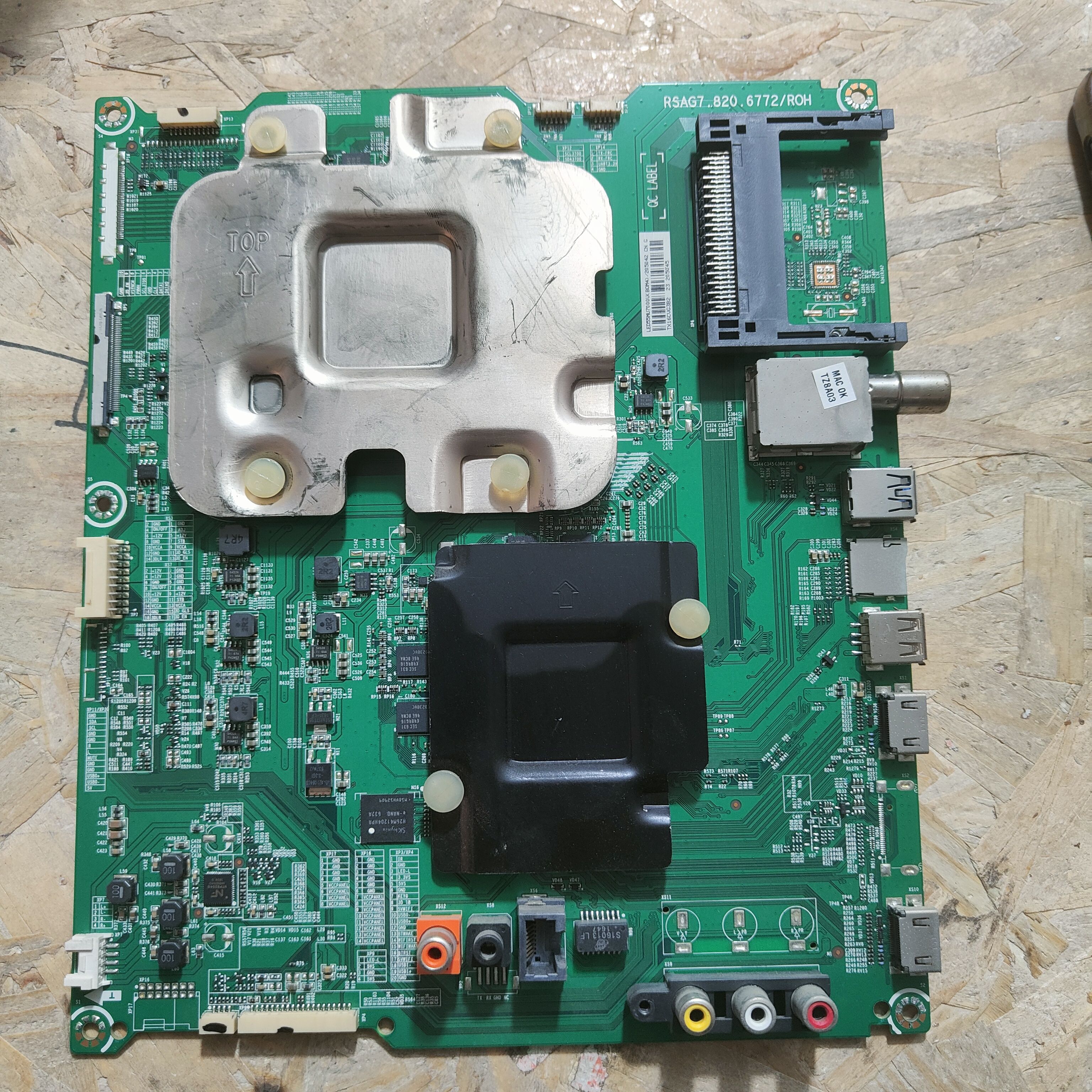 原装 海信LED55MU7000U(BOM4)主板RSAG7.820.6772屏HE550M7U83