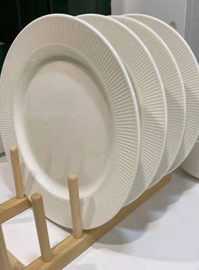 乌方特里格特餐盘西餐盘子上菜碟子浅盘22厘米白色宜家国内代购