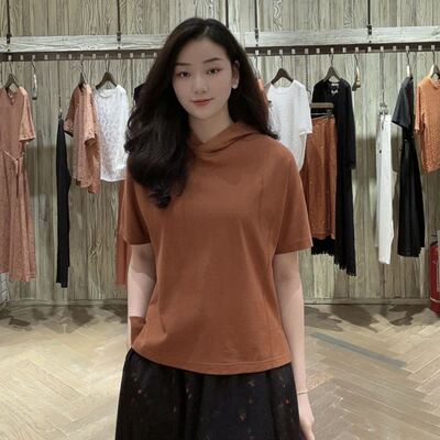 LANAFAY啦娜菲女士时尚休闲连帽上衣L3X169