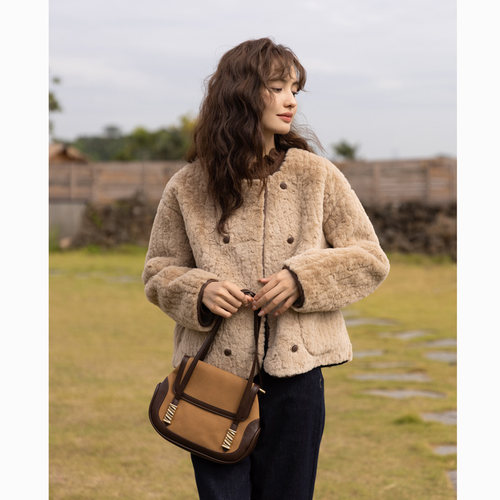 谜秀短外套仿羊羔毛女冬季女装韩版宽松圆领外搭女MXB45W0826