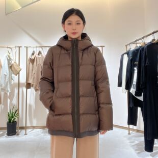 LANAFAY女士简约时尚羽绒服L4D918