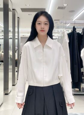 太平鸟女士简约时尚外套A1BBF330H