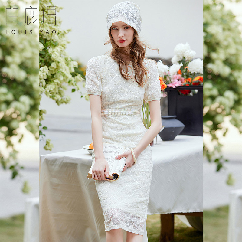 白鹿语亮片工艺修身长裙2025夏季款花边圆领后开叉女裙子连衣裙WYU20004