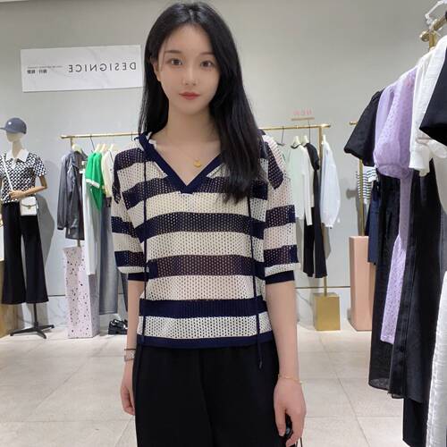 DESIGNICE/迪赛尼斯女士时尚休闲针织衫D24212D7516