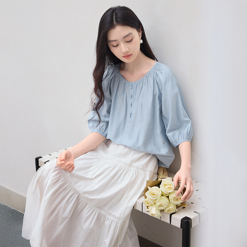 香影白色半身裙女夏2025新款a字海边芭蕾风蕾丝蛋糕裙小白裙