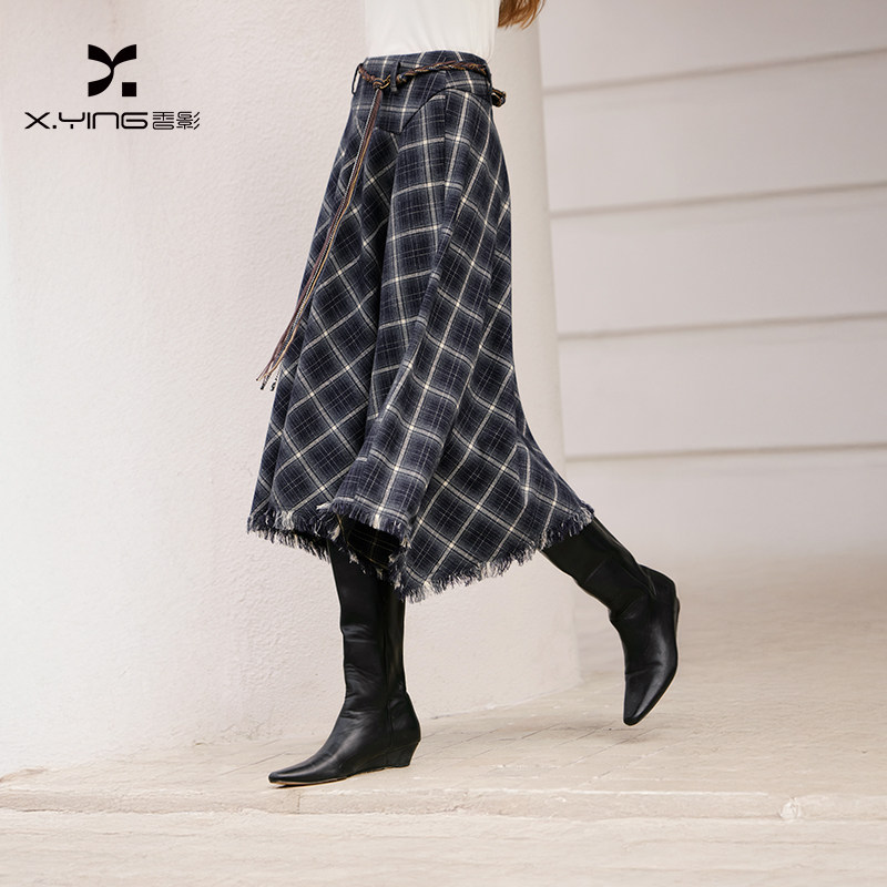 香影不规则格子毛呢半身裙女2026春季垂感流苏中长款a字裙子