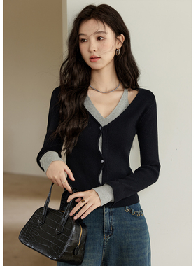 谜秀秋款设计感拼接假两件针织衫女MXD43Z0785