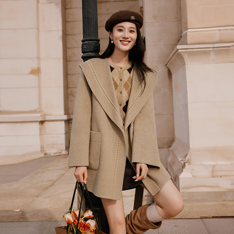 香影大衣女外套N75W037