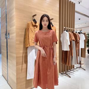 菲姿 女士简约收腰时尚连衣裙F3B420