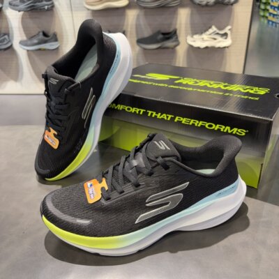 斯凯奇女子简约时尚休闲鞋172220-BKYB