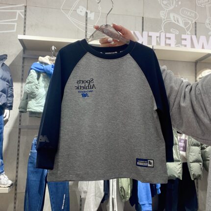 New Balance儿童休闲长袖T恤7DG1E053