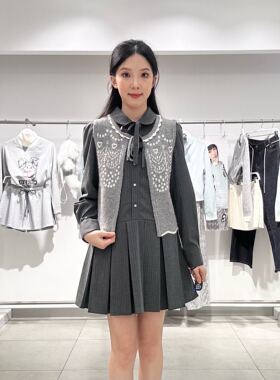 乐町女士时尚休闲马甲C1EFF4281