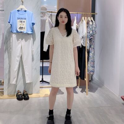 迪赛尼斯 女士V领简约气质连衣裙D23318A5688