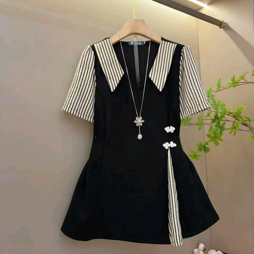 假两件条纹短袖上衣胖mm