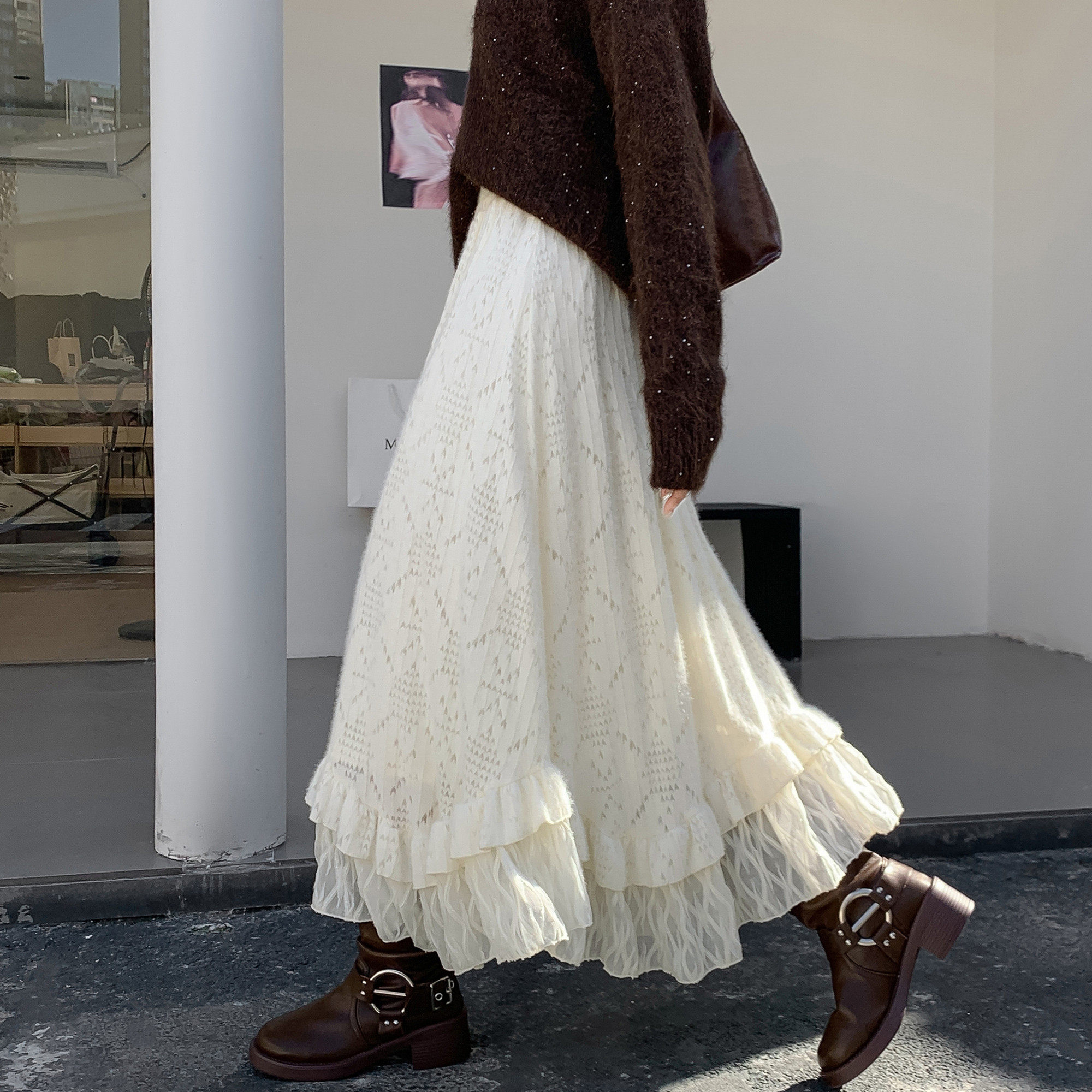超好看冬装蕾丝半身裙女2026新款冬高腰气质蛋糕裙不规则a字长裙