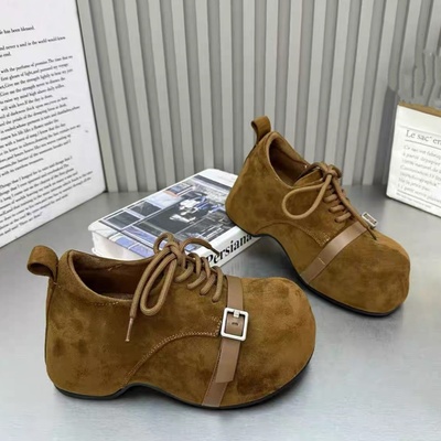 7cm增高轻便真皮博肯单鞋