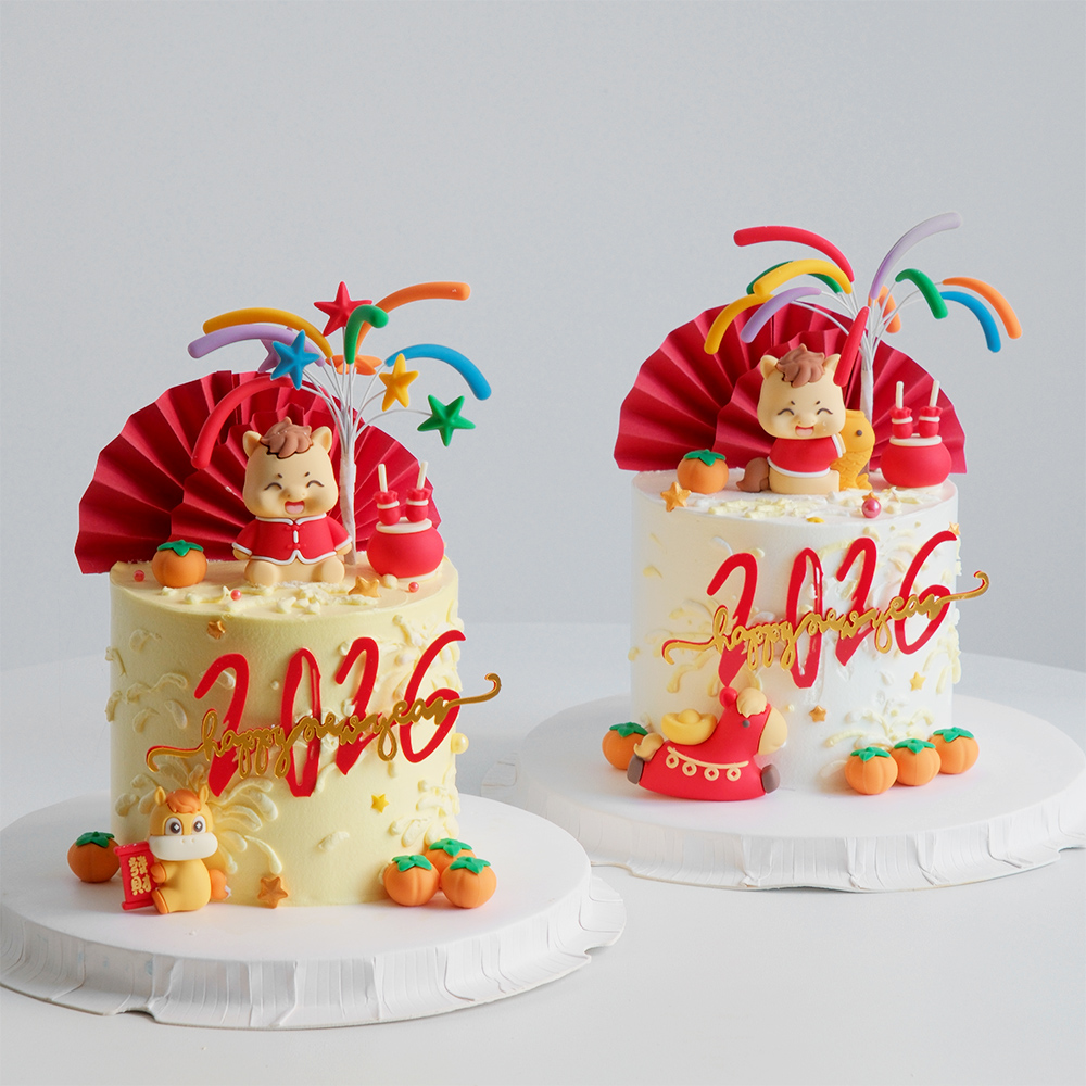 2026马年新年生肖马蛋糕装饰摆件软胶彩色礼花元旦跨年装扮插件