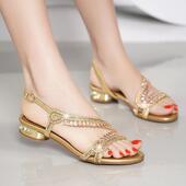 新款 防滑蛇形金色水钻凉鞋 女平底低跟时尚 2026夏季 百搭镶钻沙滩鞋