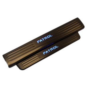 专用于17-20款途乐y62LED带灯门槛条 不锈钢迎宾踏板内饰改装